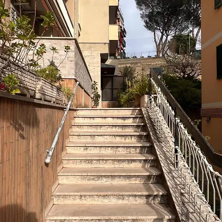 Crisam Rome Apartment Near Vatican-3